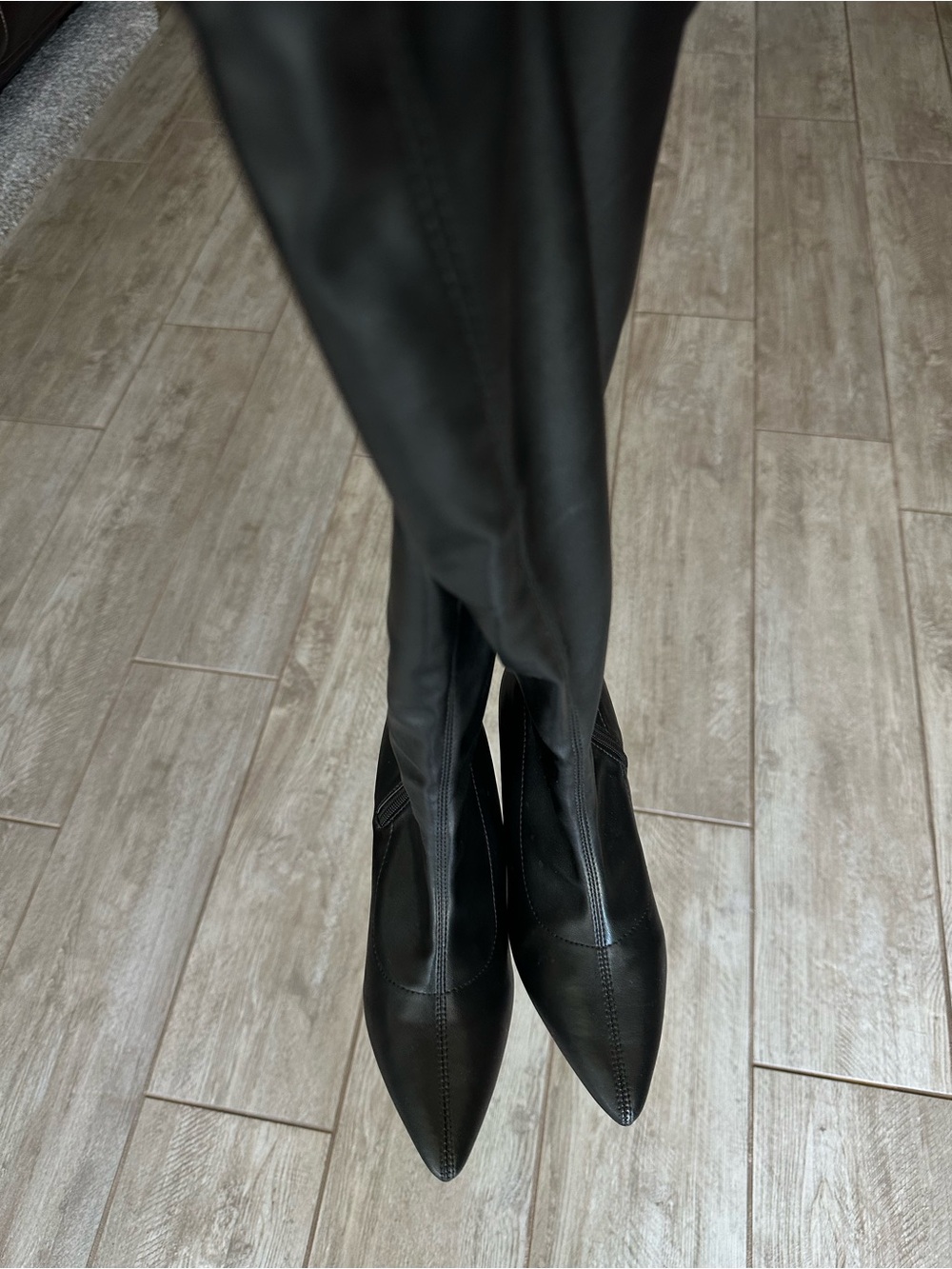 Boots - Picture 5 of 5